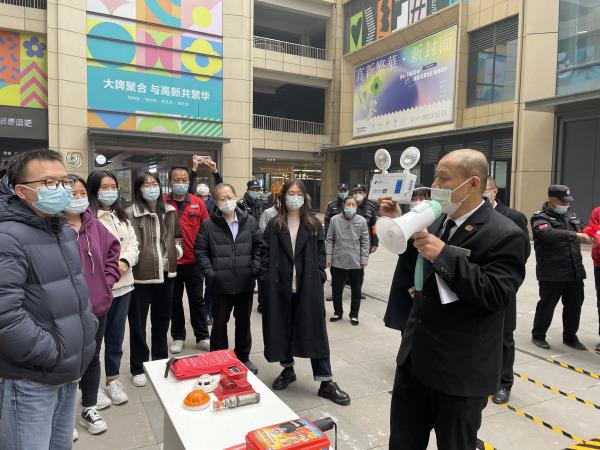 【户外消防演练】增强防火意识，冬季消防演练圆满成功