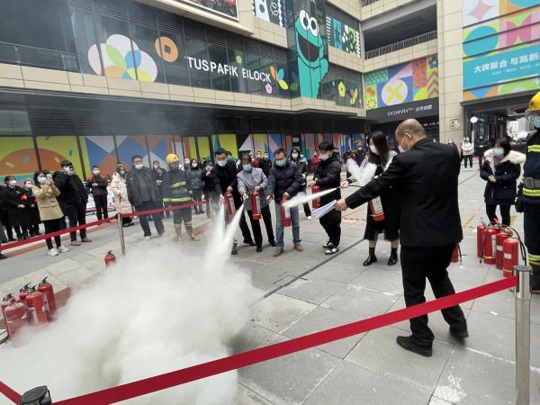 【户外消防演练】增强防火意识，冬季消防演练圆满成功