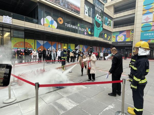 【户外消防演练】增强防火意识，冬季消防演练圆满成功